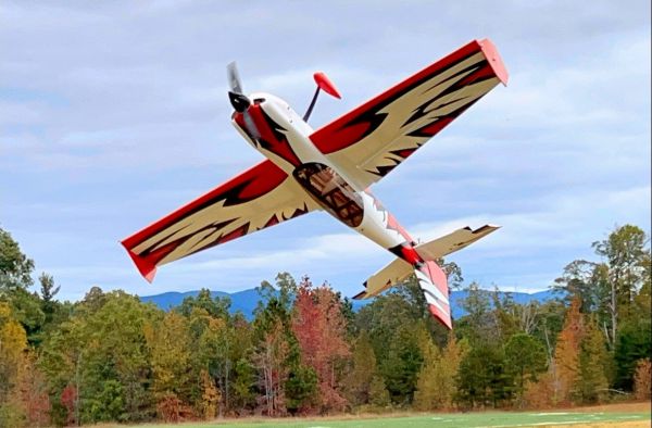 Extremeflight RC 60" Edge 540T V3 Dunkelrot/Weiss - ARF