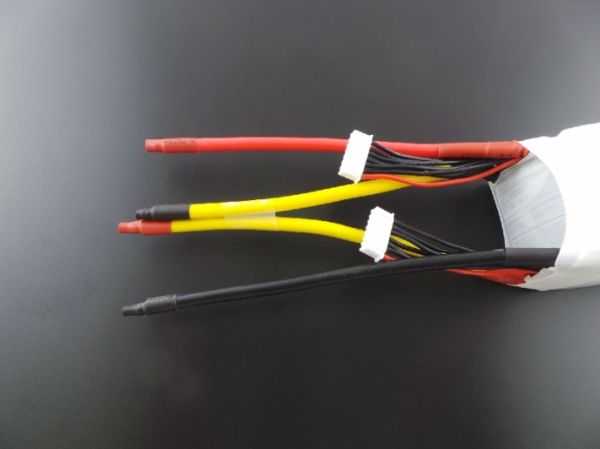 SLS Quantum 4000mAh 12S1P 44,4V 65C/130C SPLIT